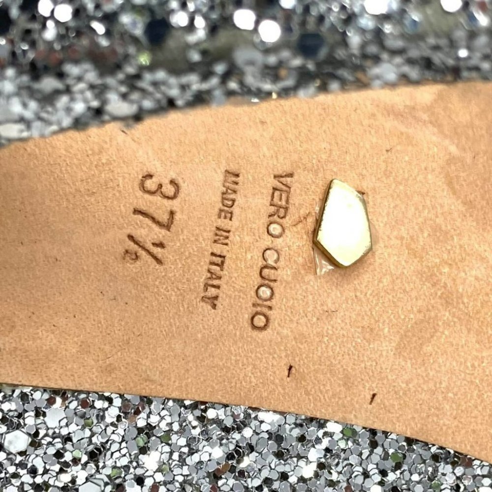 Jerome C. Rousseau Silver Glitter Pumps - Size 7 - Picture 12 of 12